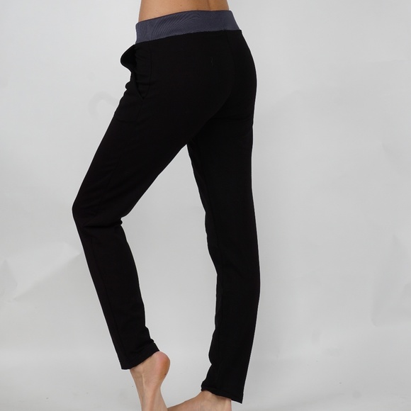 Casual workout pants Sweatpants with Pockets - Picture 2 of 5